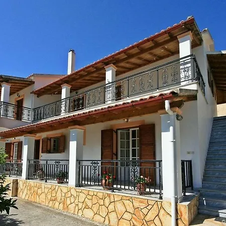 Apartment Lemonia *